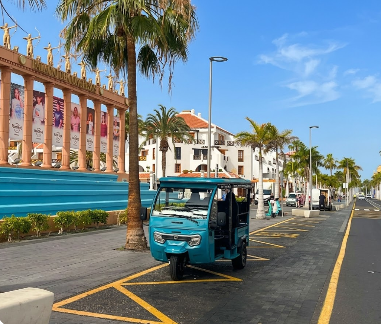 Toke Tuk - Sur de Tenerife